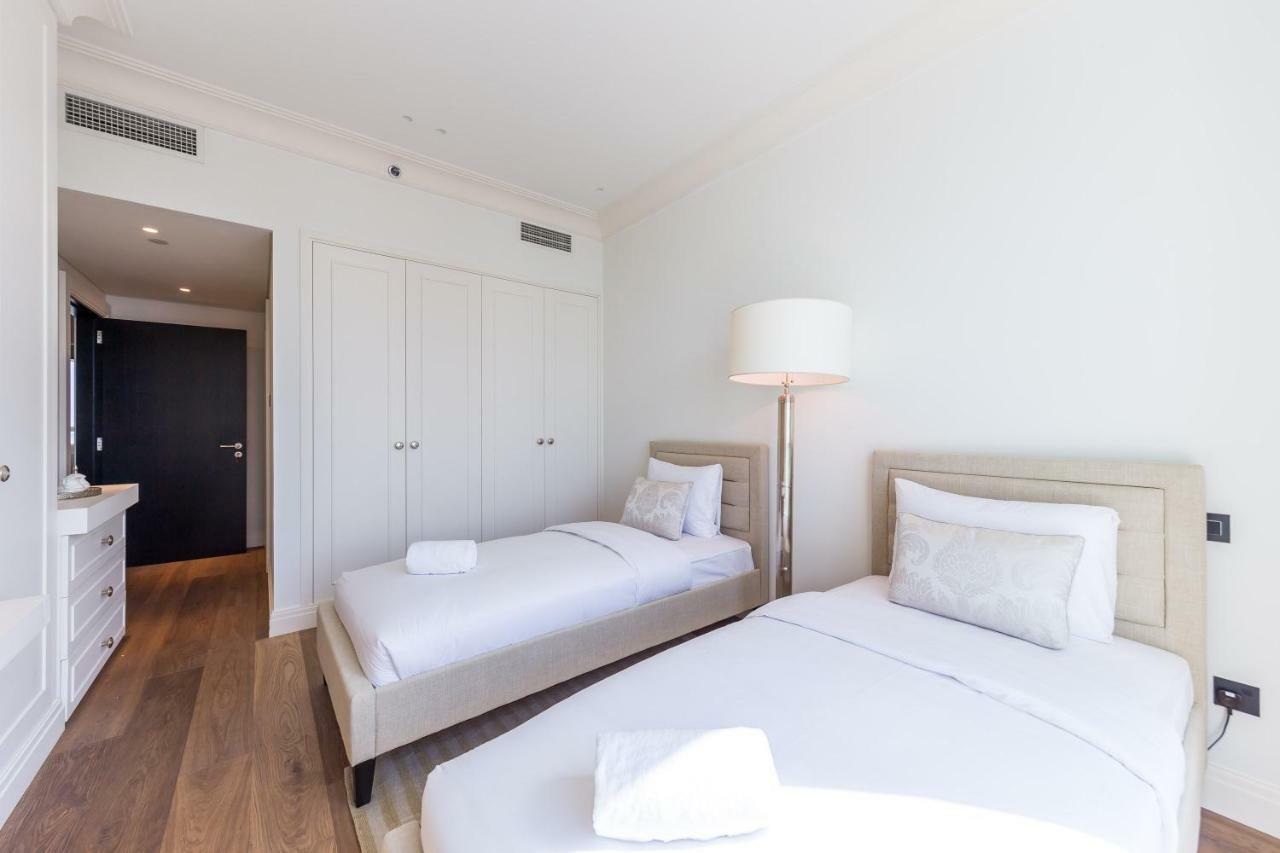 Apartment Luxury Living With Sea View And Private Beach In Jbr By Deluxe Holiday Homes *