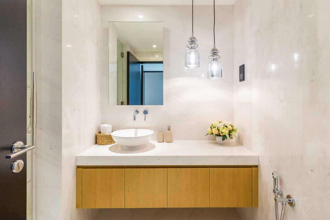 Luxury Living With Sea View And Private Beach In Jbr By Deluxe Holiday Homes Apartment Dubai