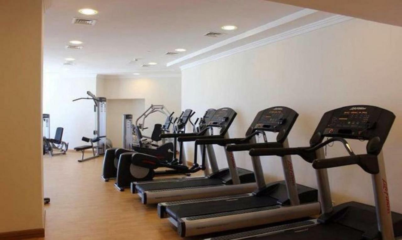 Luxury Living With Sea View And Private Beach In Jbr By Deluxe Holiday Homes Dubai