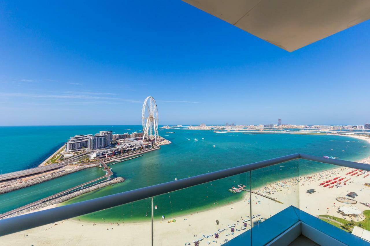 Luxury Living With Sea View And Private Beach In Jbr By Deluxe Holiday Homes Dubai